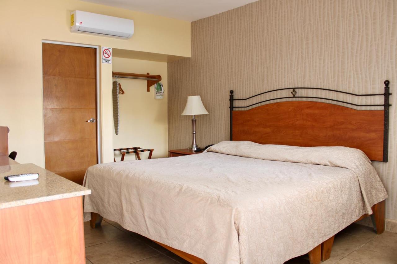 Hotel Posada Del Desierto Heroica Caborca Cameră foto